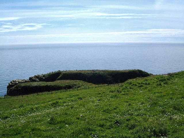 The remains of the Norse Clyth (Gunn) Castle