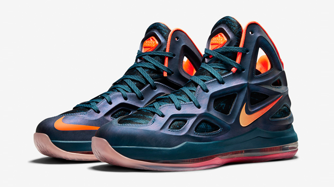 nike hyperposite 2's