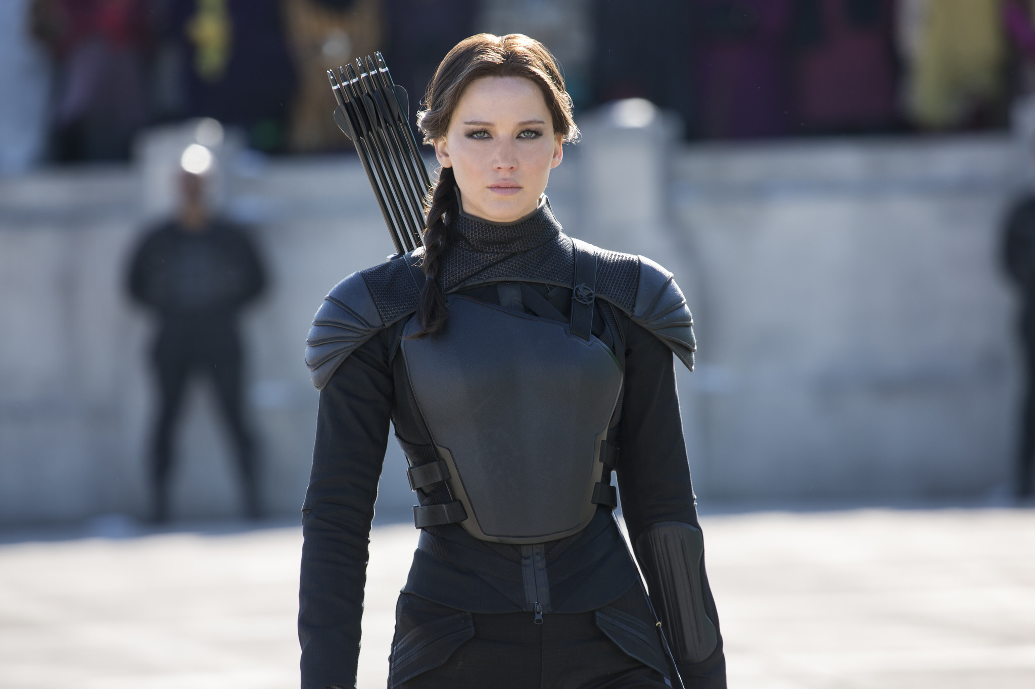 Katniss standing in Mockingjay Part 1