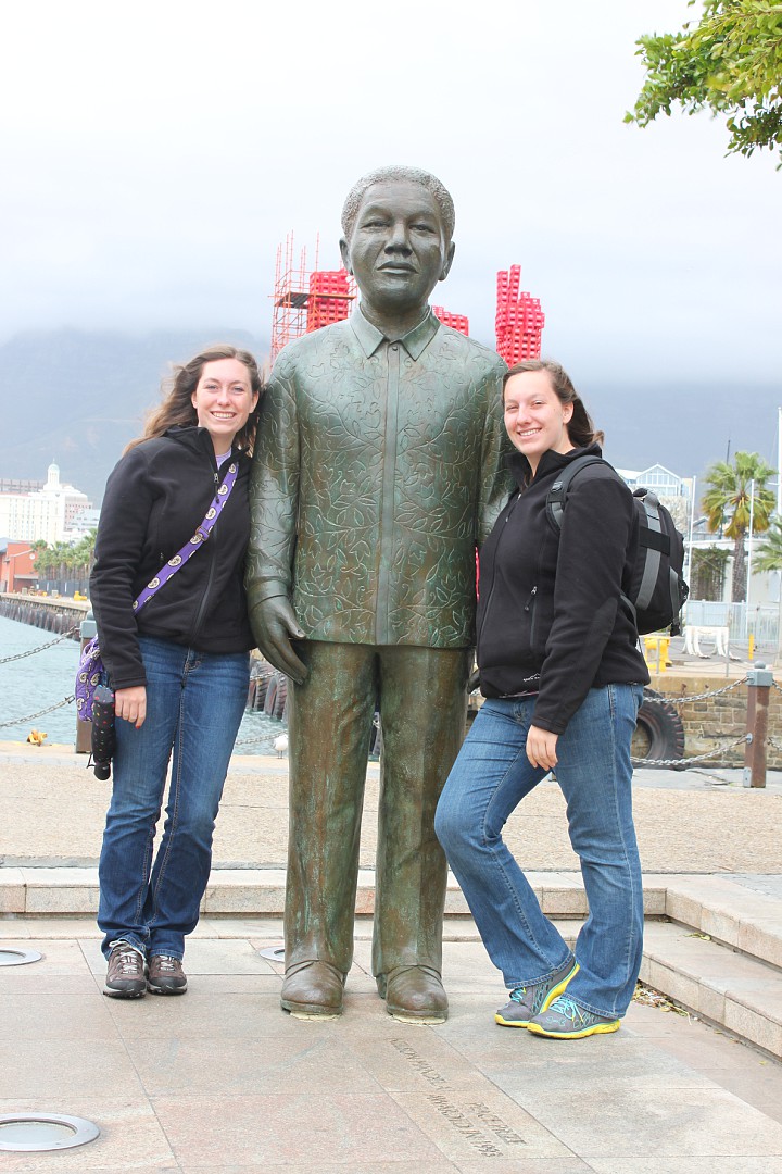 Nelson Mandela Statue